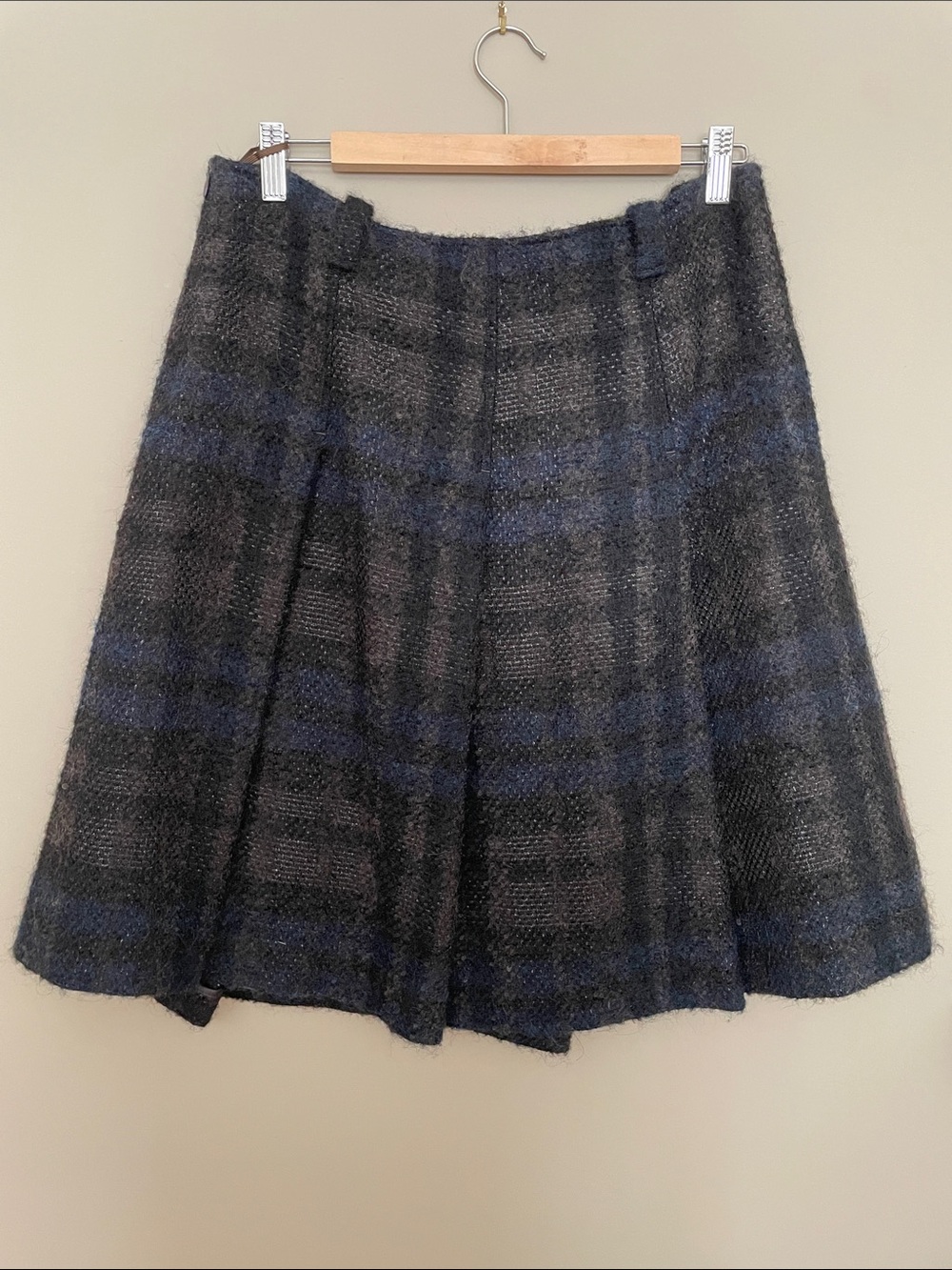 Weekend MaxMara Wool Blend Charcoal & Navy Plaid A-Line Skirt - Picture 6 of 7